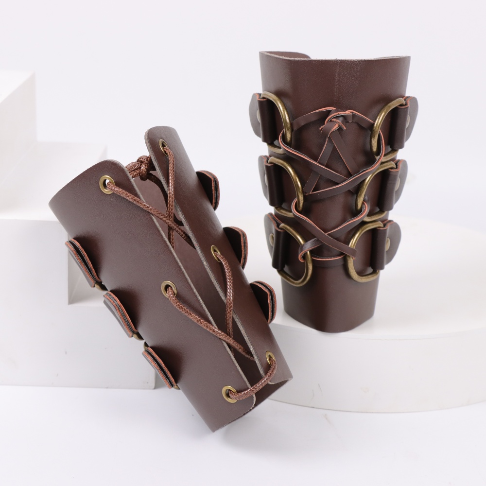 Medieval Archery Leather Long  - огляд і ціна Medieval Men'S Accessories